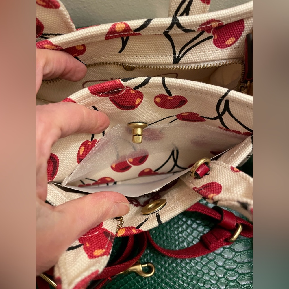 Coach Cargo Cherry Print Canvas Tote Bag NWT - Picture 6 of 13